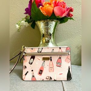 Kate Spade wristlet pouch